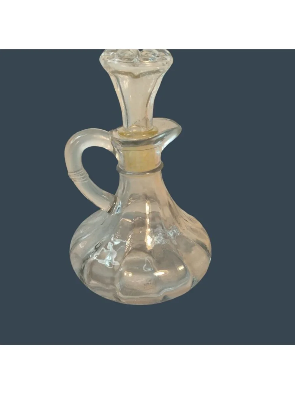 Anchor Hocking Glass Oil Vinegar Cruet Cut Glass Stopper Clear Elegant Farmhouse